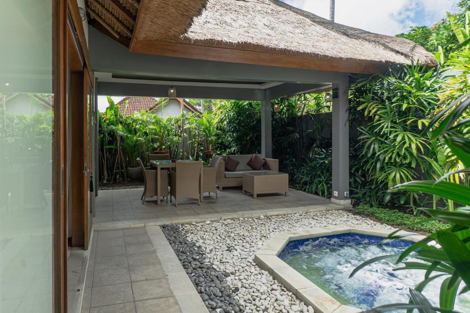 Balinea Holiday Home Seminyak Exterior foto